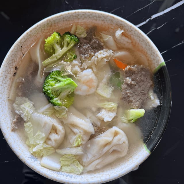 Warr Wonton Soup.