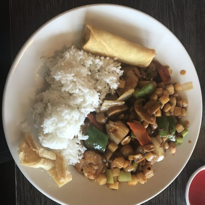 (D10) Kung Pao Shrimp.