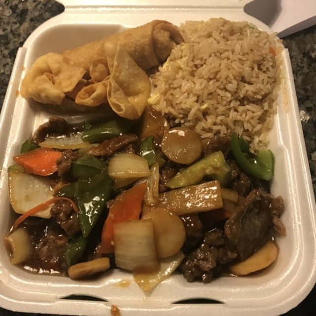 (D8) Pepper Steak.